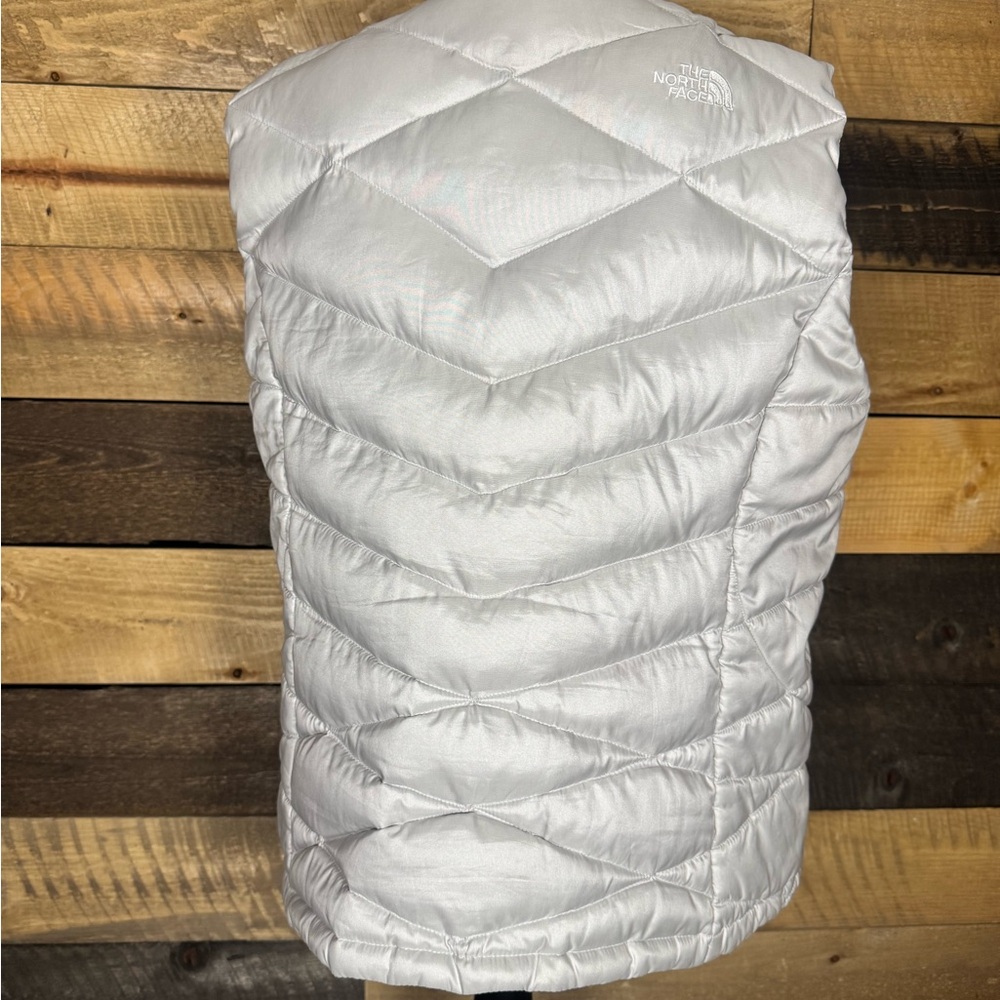 The North Face Women's Eco Vest - Light Gray - Picture 2 of 2